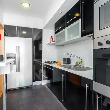 Whome Premium Family Apartment W/ Lift, Ac & Barbecue Lisbon Exterior photo