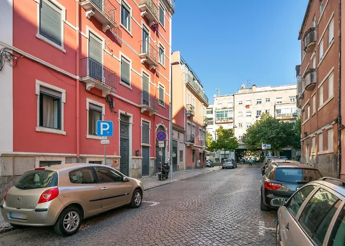 Whome Premium Family Apartment W/ Lift, Ac & Barbecue
