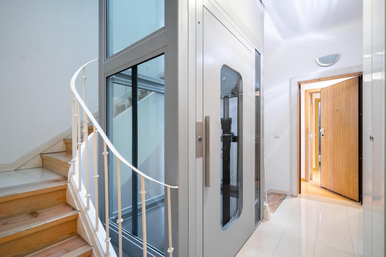 Whome Premium Family W/ Lift, Ac & Barbecue Apartment *